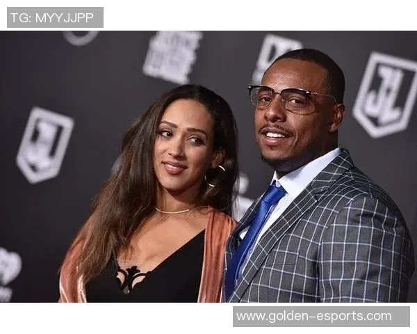 女主持调侃按摩浴缸情趣皮尔斯幽默回应家中无此奢侈品